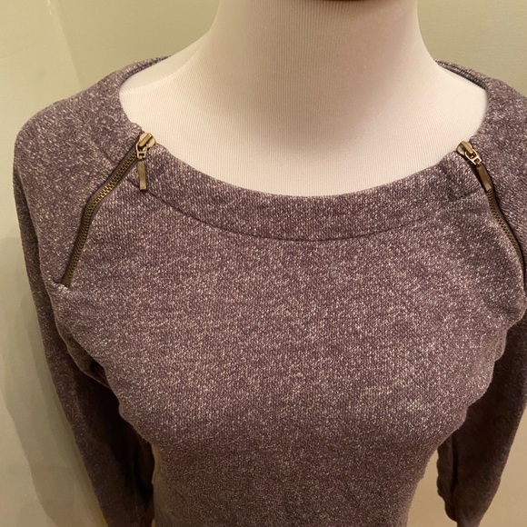 LOFT grey long sleeve top - Picture 2 of 6